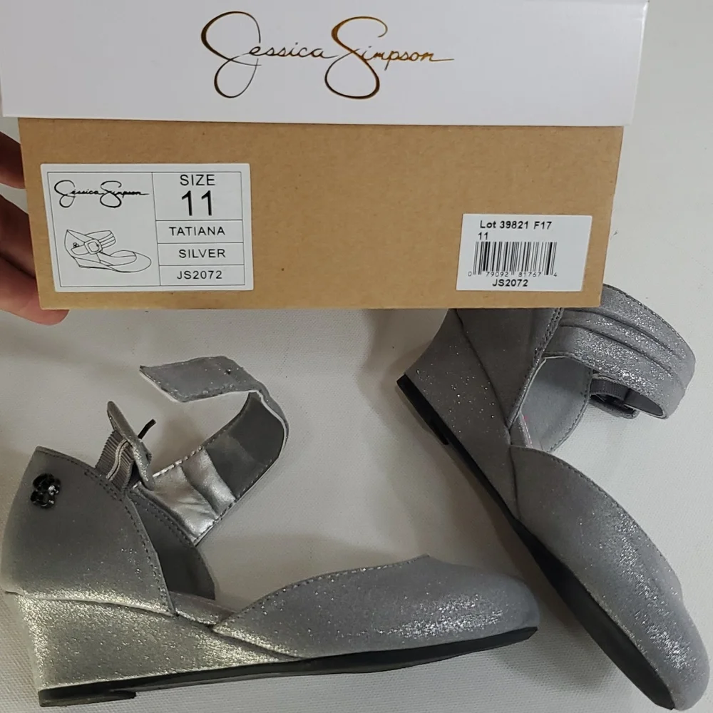 Jessica Simpson girls silver wedge dress shoes size 11